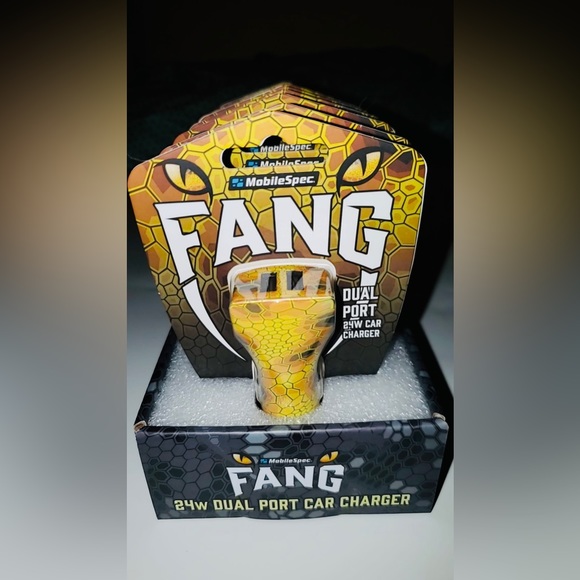 MobileSpec MBSSP21DC Orange/Yellow 12V Plug 2x USB Car Charger - Picture 7 of 7